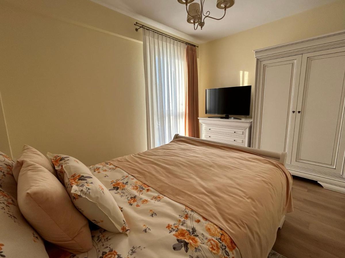 Apartament Rose Gura Humorului Exterior foto
